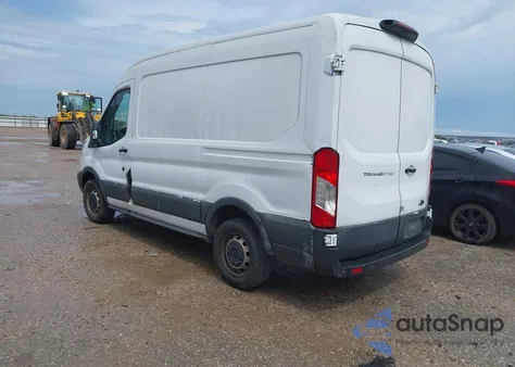 2018 Ford Transit-250 z USA, uszkodzony, nr VIN 1FTYR1CM1JKA69802
